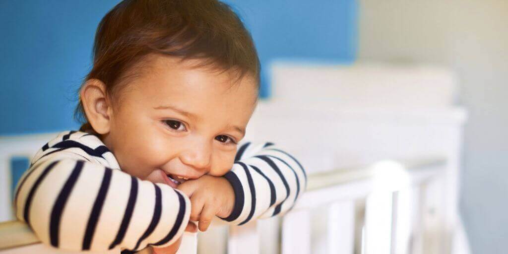 transition-child-from-cot-to-bed