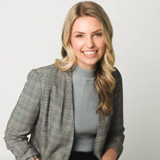 Dr Hailey Meaklim